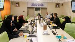 نشست استانداردسازی در حوزه های نوظهور با محوریت ارتقای تعامل میان دانش و فناوری در دانشکده طب ایرانی برگزار شد