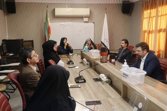 جلسه ژورنال کلاب دکتر المیرا کلانتری 