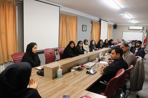 نشست انتقال تجربه دانشجویان دانشکده طب ایرانی 