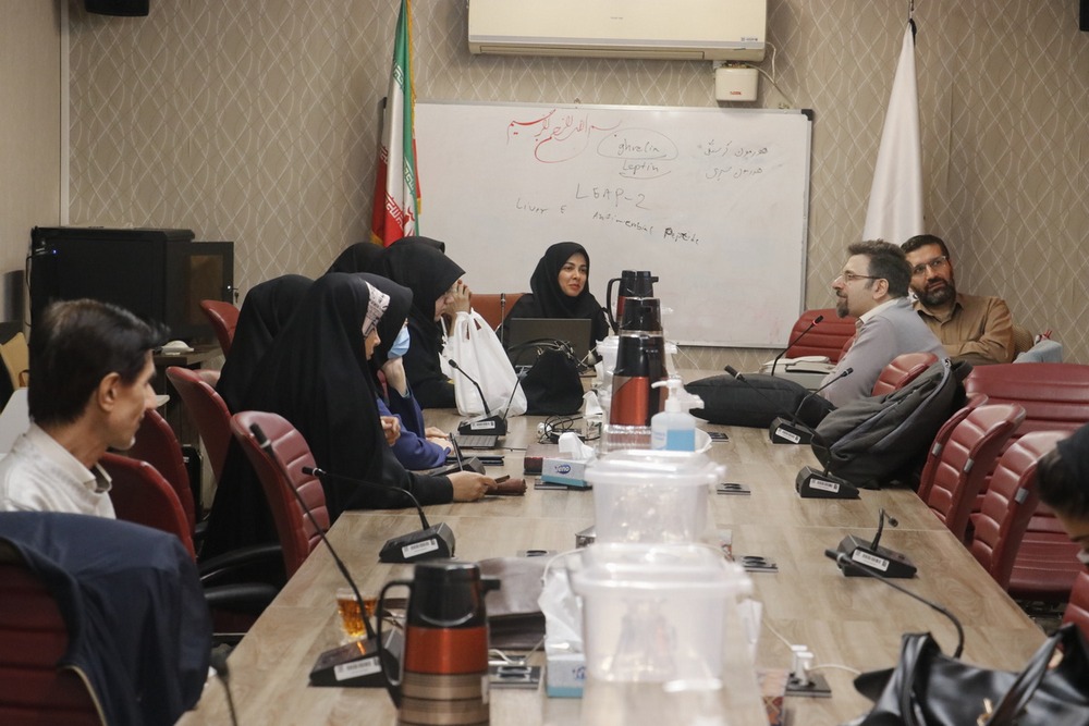 گزارش صبحگاهی دانشکده طب ایرانی  16 آذر 1404