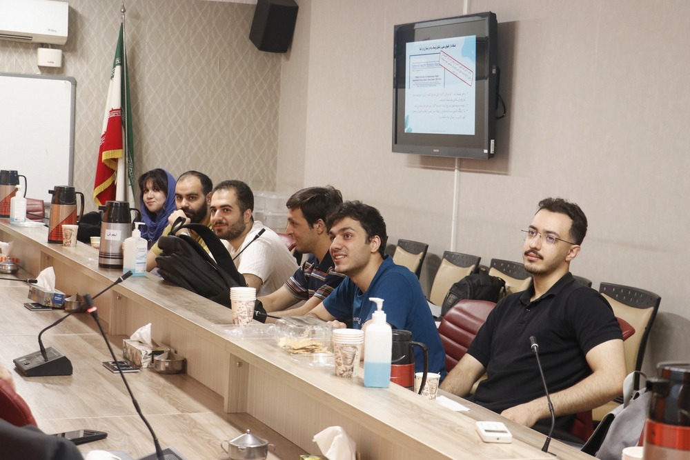 ارزیابی دانشجویان دانشکده پزشکی دانشگاه علوم پزشکی تهران از دانشکده طب ایرانی 